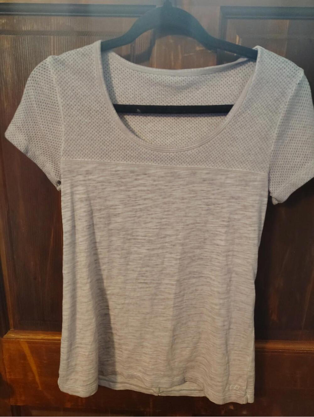 uniquely lorna jane Active Shirt Size XS